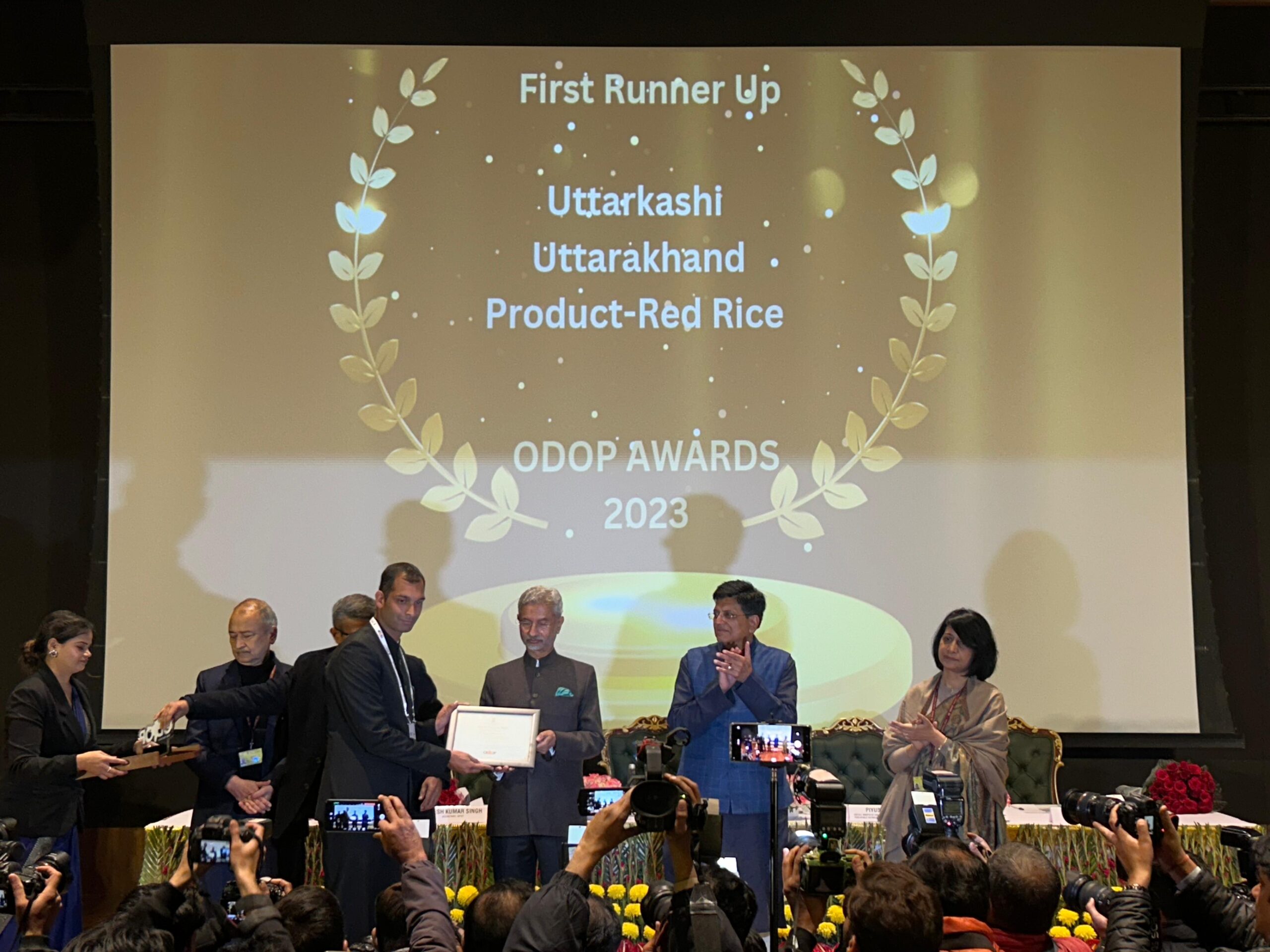 उत्तराखंड व उत्तरकाशी ओडोओपी नेशनल अवार्ड  में मिला द्वितीय पुरस्कार, देश के 500 जिलों के बीच उत्तरकाशी ने खेती  के लिए बेहतर प्रयासों हेतु जीता ईनाम