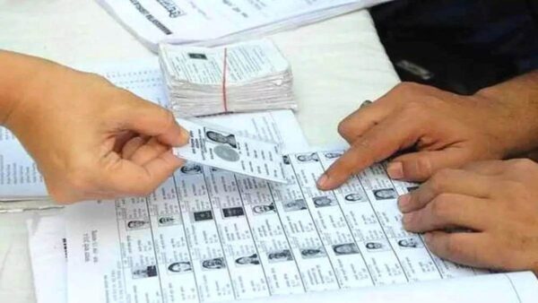 चमोली में मतदाताओं की संख्या बढ़ी, 18 वर्ष की आयु पूर्ण करने पर निर्वाचक नामावली में जुडे 3480 नए मतदाता