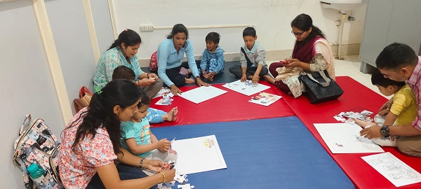 श्री महंत इन्दिरेश अस्पताल में ऑटिज्म ग्रसित बच्चों के साथ मनाया विश्व ऑटिज्म दिवस