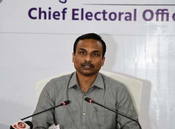 उत्तराखंड में 85 साल से अधिक आयु के 65 हजार 160 वृद्ध मतदाता – अपर मुख्य निर्वाचन अधिकारी डॉ. विजय कुमार जोगदंडे