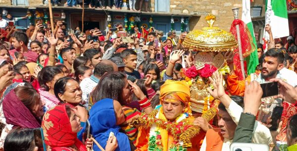 गोपीनाथ मंदिर से ग्रीष्मकालीन प्रवास के लिये रवाना हुई भगवान रुद्रनाथ की उत्सव डोली, 18 मई को ग्रीष्मकाल के लिए खुलेंगे भगवान रुद्रनाथ मंदिर के कपाट
