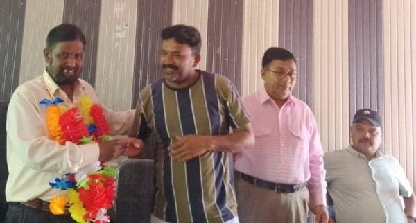 खंड विकास अधिकारी पोखरी के स्थानांतरण पर दी विदाई