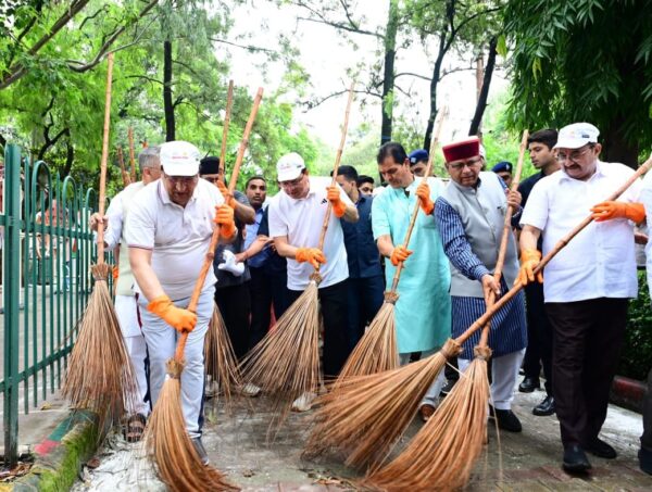 स्वच्छता हमारी संस्कृति और सभ्यता का अभिन्न अंग – मुख्यमंत्री पुष्कर सिंह धामी