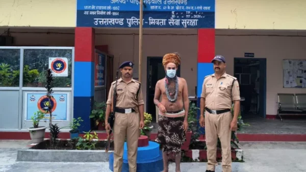 पुलिस ने नाबालिग से यौन शोषण के मामले में बाबा को किया गिरफ्तार, बाल कल्याण समिति ने दर्ज कराया मुकदमा