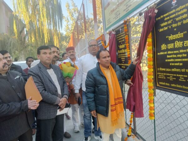 चिकित्सा की पढ़ाई के साथ एमबीबीएस विद्यार्थीयो के लिए शारीरिक खेल-कूद भी जरूरी – स्वास्थ्य मंत्री डॉ. धन सिंह रावत