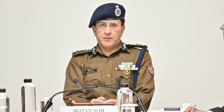 राष्ट्रीय खेलों के आयोजन के लिए DGP ने की हाई लेवल मीटिंग, तैयारियों का लिया जायजा, खिलाड़ियों के साथ साये की तरह रहेगी पुलिस