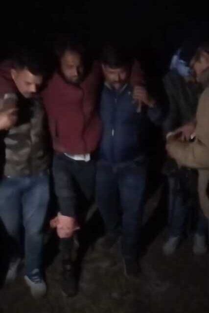 थाना बनबसा पुलिस व एसओजी टीम की स्मैक तस्कर से मुठभेड़, स्मैक तस्कर मंगू को लगी गोली, एक तमंचा व कारतूस के साथ 20 लाख की अवैध स्मैक के साथ किया गिरफ्तार
