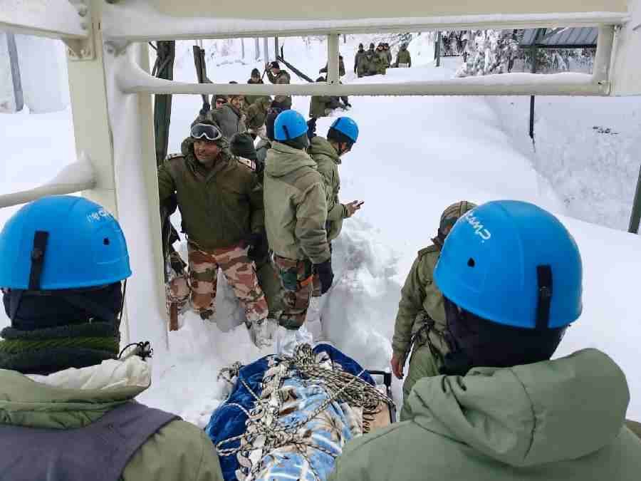 माणा हिमस्खलन : सर्च और रेस्क्यू अभियान पूरा, आपदा में कुल 54 श्रमिक हुए प्रभावित, 46 को निकाला गया सुरक्षित, 8 श्रमिकों की हुई मृत्यु