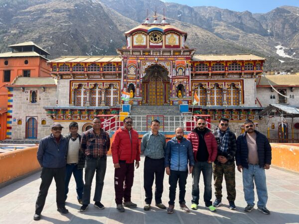 श्री बदरीनाथ धाम पहुंचा BKTC का 30 सदस्यीय अग्रिम दल