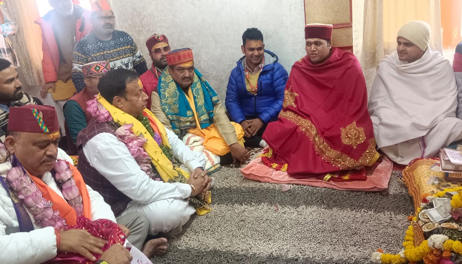 बीकेटीसी अध्यक्ष द्विवेदी पहुंचे बदरीनाथ धाम लिया यात्रा व्यवस्थाओं का जायजा