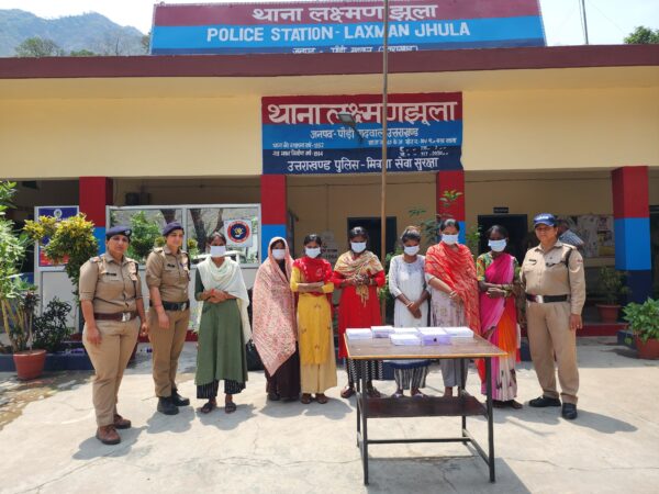 लक्ष्मणझूला पुलिस के हत्थे चढ़े शातिर अंतरराज्यीय महिला टप्पेबाज गिरोह