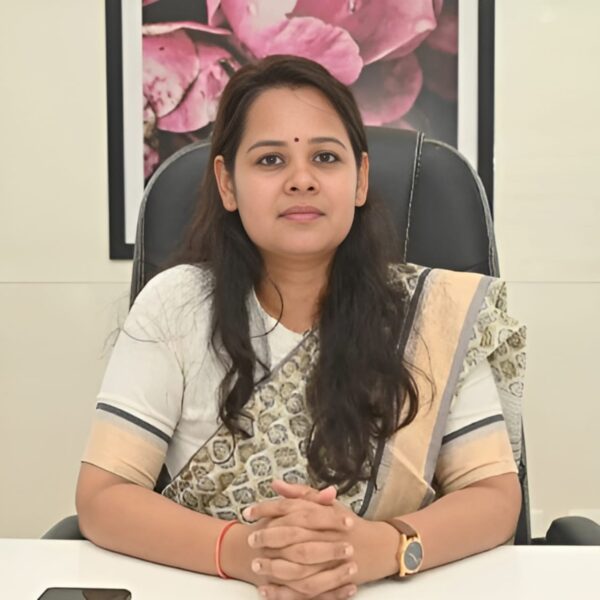 हरिद्वार : “पोषण ट्रेकर” संचालन को लेकर सीडीओ आकांक्षा कोण्डे ने की समीक्षा बैठक, 40 आंगनबाड़ी केंद्र बंद पाए जाने पर कर्मियों की सेवा समाप्ति के निर्देश
