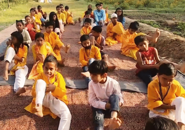 शांतिकुंज में नौनिहालों के लिए विशेष बाल संस्कार शाला का आयोजन