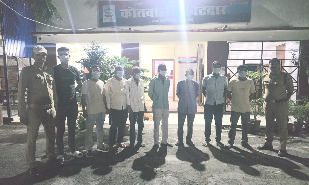 कोटद्वार : सार्वजनिक और धार्मिक स्थलों पर शराब पीकर हुड़दंग करने वाले 09 लोगों पर कार्यवाही
