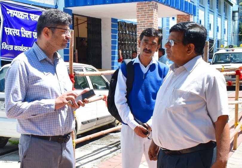 डीईओ संदीप तिवारी ने नामांकन प्रक्रिया का किया निरीक्षण, दिए आवश्यक दिशा निर्देश