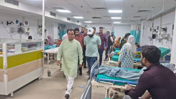 स्वास्थ्य मंत्री डॉ. धन सिंह रावत ने परखी दून और कोरोनेशन अस्पताल की व्यवस्थाएं, मरीजों को गुणवत्तापरक उपचार व साफ़- सफाई के दिए निर्देश