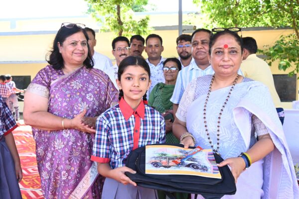 कोटद्वार की शिक्षा में नया अध्याय : कण्वघाटी स्थित केंद्रीय विद्यालय का भव्य शुभारंभ, विधानसभा अध्यक्ष ऋतु खण्डूडी भूषण ने किया उद्घाटन