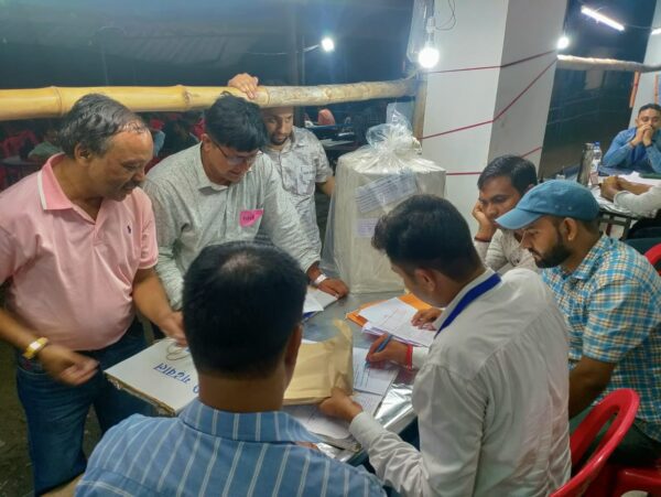पौड़ी गढ़वाल पंचायत चुनाव : दूसरे चरण का मतदान शांतिपूर्ण संपन्न, जिले में कुल 61.25% वोटिंग
