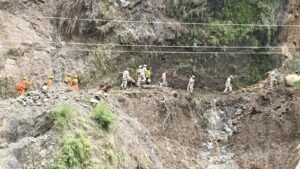 अपडेट खबर : थराली में आसमान से बरपा कहर, भारी नुकसान