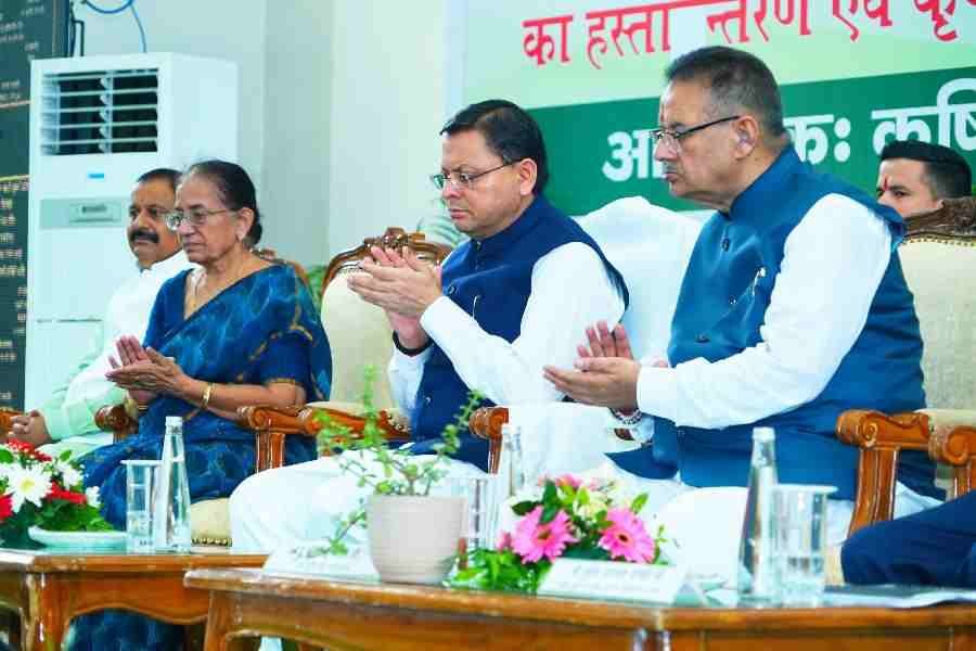 प्रधानमंत्री मोदी ने वाराणसी से प्रधानमंत्री किसान सम्मान निधि की 20वीं किस्त के तहत उत्तराखण्ड के 8 लाख 28 हजार 787 लाभार्थी किसान परिवारों को 184.25 करोड़ रुपये की धनराशि की गई हस्तांतरित