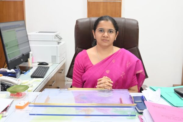डीएम नितिका खण्डेलवाल की पहल से आपदा प्रभावित क्षेत्रों के 65 बच्चों को मिली स्कूल बस सुविधा