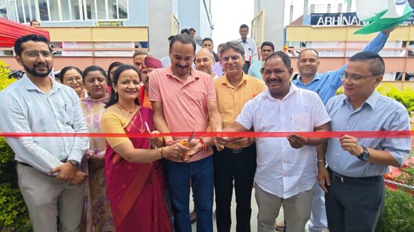 सेवा पर्व के तहत स्वास्थ्य विभाग ने लगाया मैट्रिक्स अस्पताल के विशेषज्ञ चिकित्सकों के साथ विशाल स्वास्थ्य कैम्प