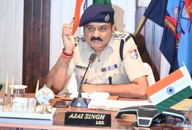 महिला असुरक्षा रिपोर्ट मामले में एसएसपी के समक्ष प्रस्तुत हुए पीवैल्यू एनालैटिक्स कम्पनी के प्रतिनिधि; संतोषजनक उत्तर ना दे पाने अथवा आधारहीन तथ्यों के आधार पर रिपोर्ट तैयार करने के मिले सुबूत तो होगी सख्त वैधानिक कार्यवाही