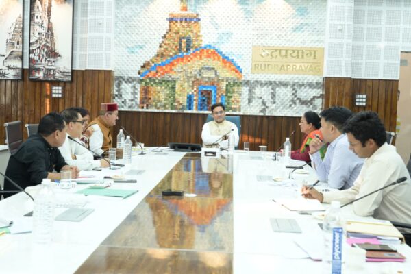 आपसी समन्वय से ही धरातल पर उतरेंगी योजनाएं – कैबिनेट मंत्री सौरभ बहुगुणा